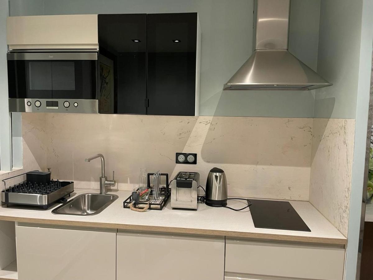 Hotel 33 Marbeuf Párizs Kültér fotó