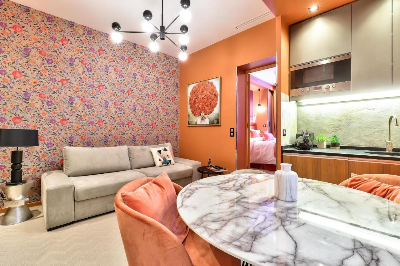 Hotel 33 Marbeuf Párizs Kültér fotó