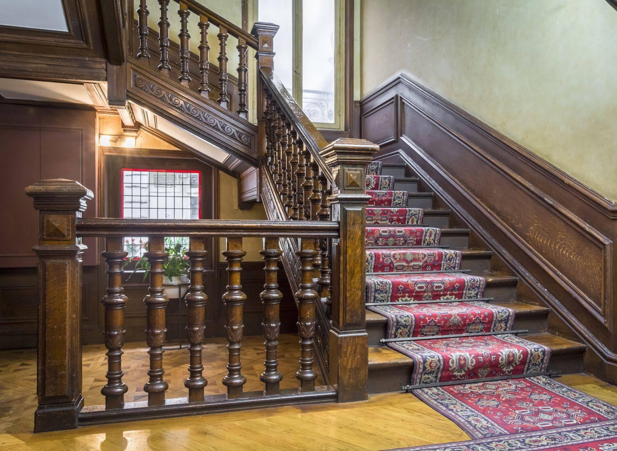 Hotel 33 Marbeuf Párizs Kültér fotó